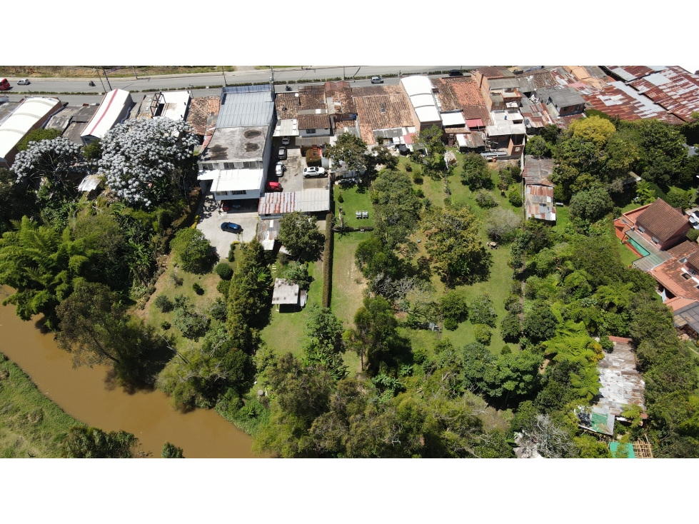 Oportunidad de Inversión Única: Casa- lote a una cuadra de San Nicolás — foto 6
