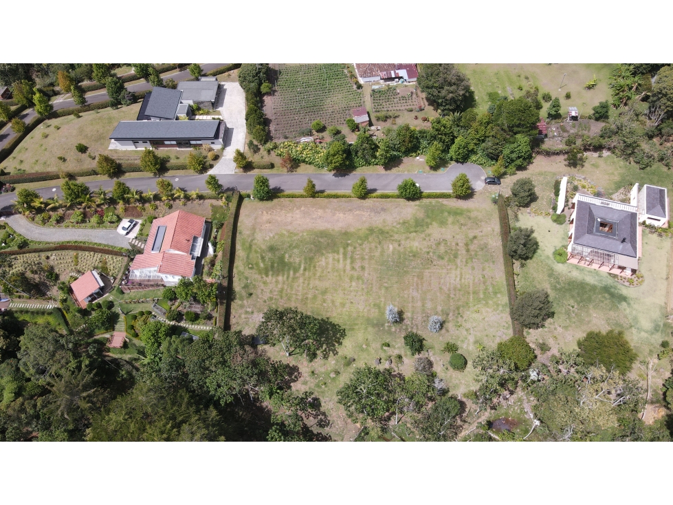 Venta de lote en parcelación en La Ceja - Exclusividad y tranquilidad — foto 4