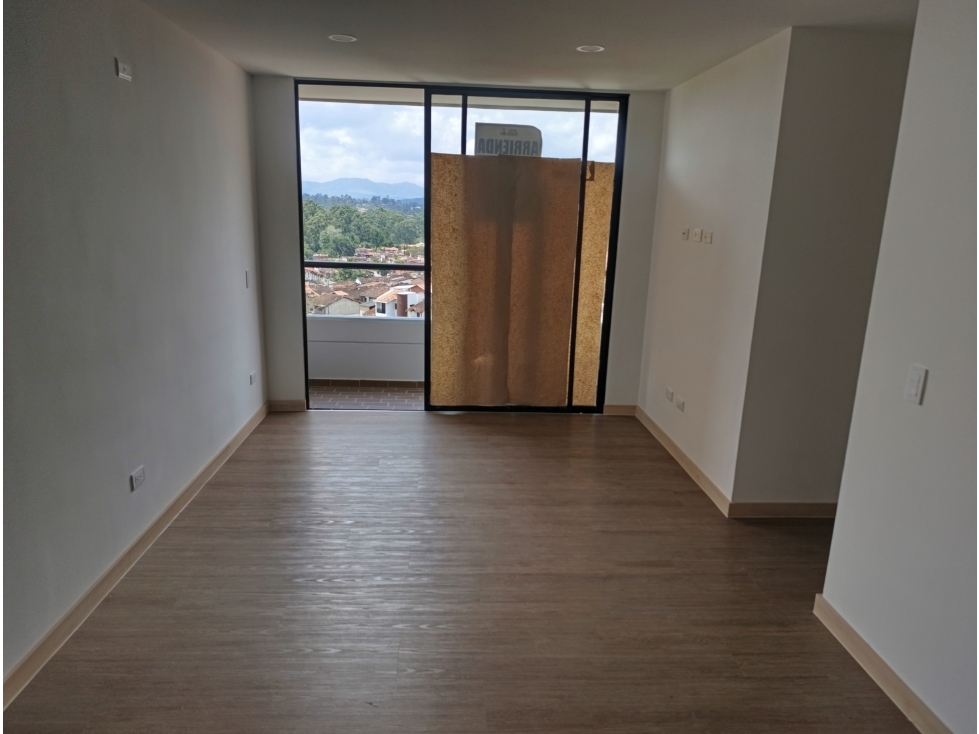 Apartamento en arriendo unidad cerrada en San Antonio- Rionegro — foto 3