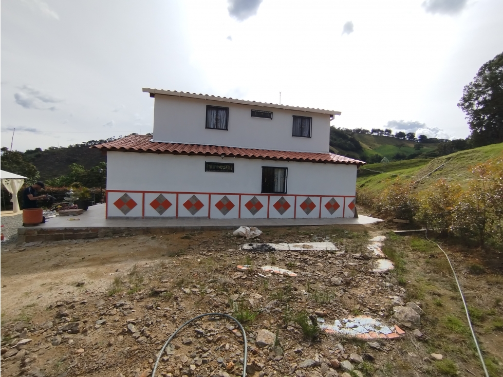 Finca en venta en La Ceja- a pocos minutos de la zona urbana — foto 6