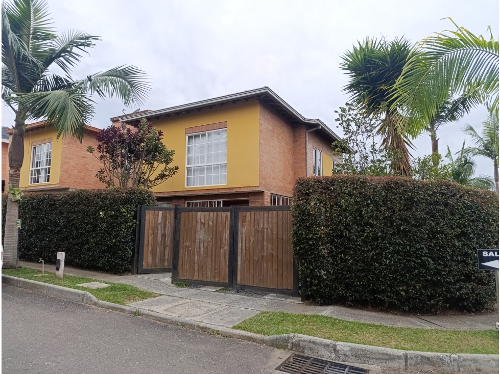 Arriendo casa en unidad cerrada en La Ceja