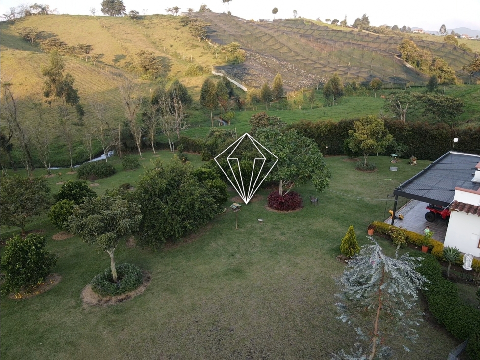 Venta de finca en parcelación en El Carmen de Viboral — foto 4