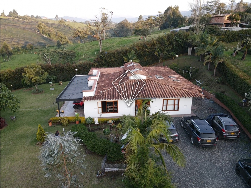Venta de finca en parcelación en El Carmen de Viboral