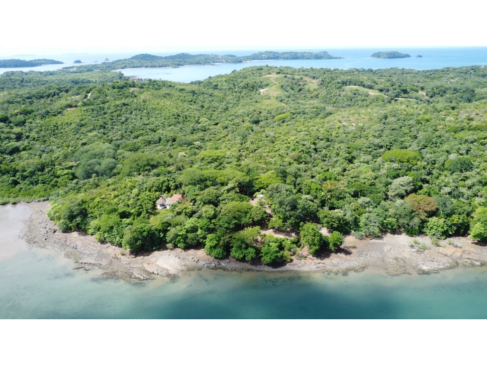 Propiedad con Vista y Acceso al Mar en Punta Chucecal - 2