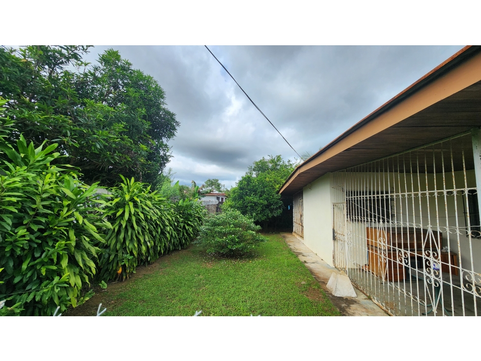 Propiedad en venta con potencial para desarrollo comercial — foto 4