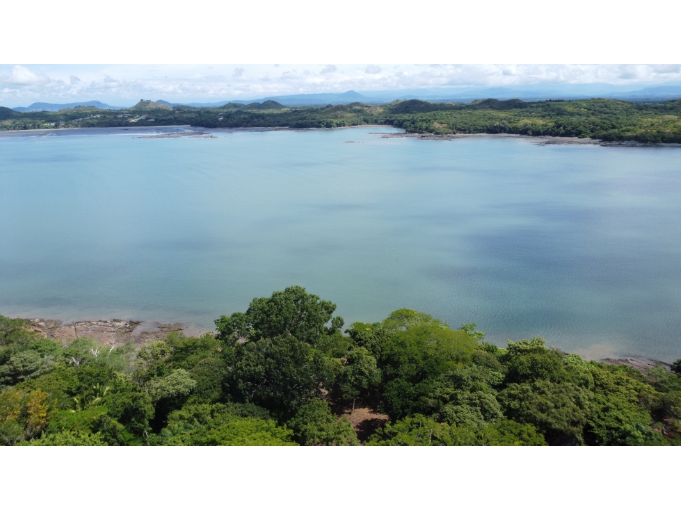 Propiedad con Vista y Acceso al Mar en Punta Chucecal - 3