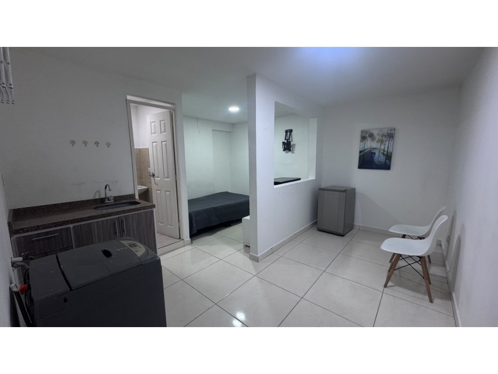 APARTAESTUDIO EN RENTA A CUADRA Y MEDIA DE LA U. ANDINA PEREIRA — foto 3