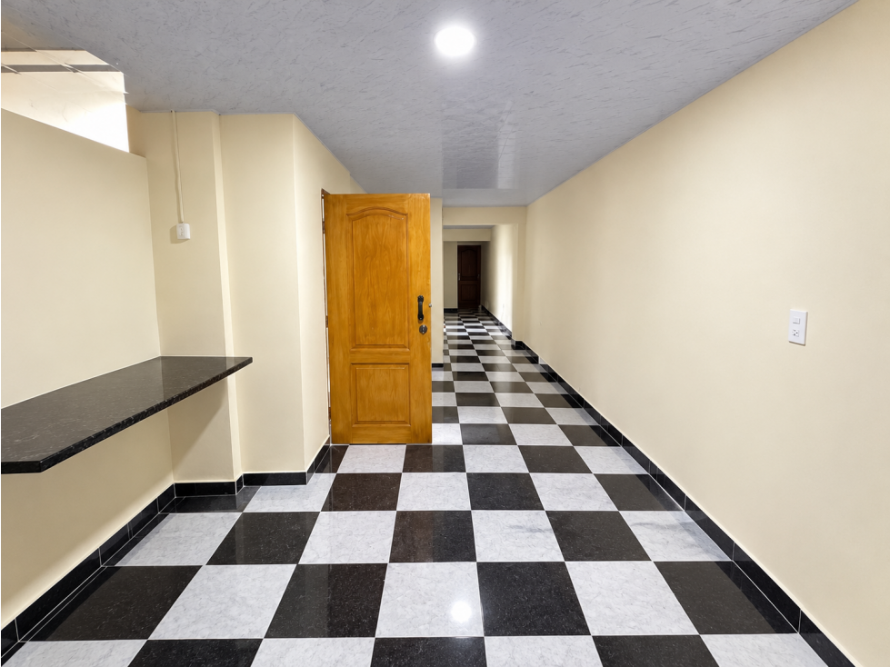 APARTAMENTO EN RENTA SEGUNDO PISO BARRIO VICTORIA PEREIRA