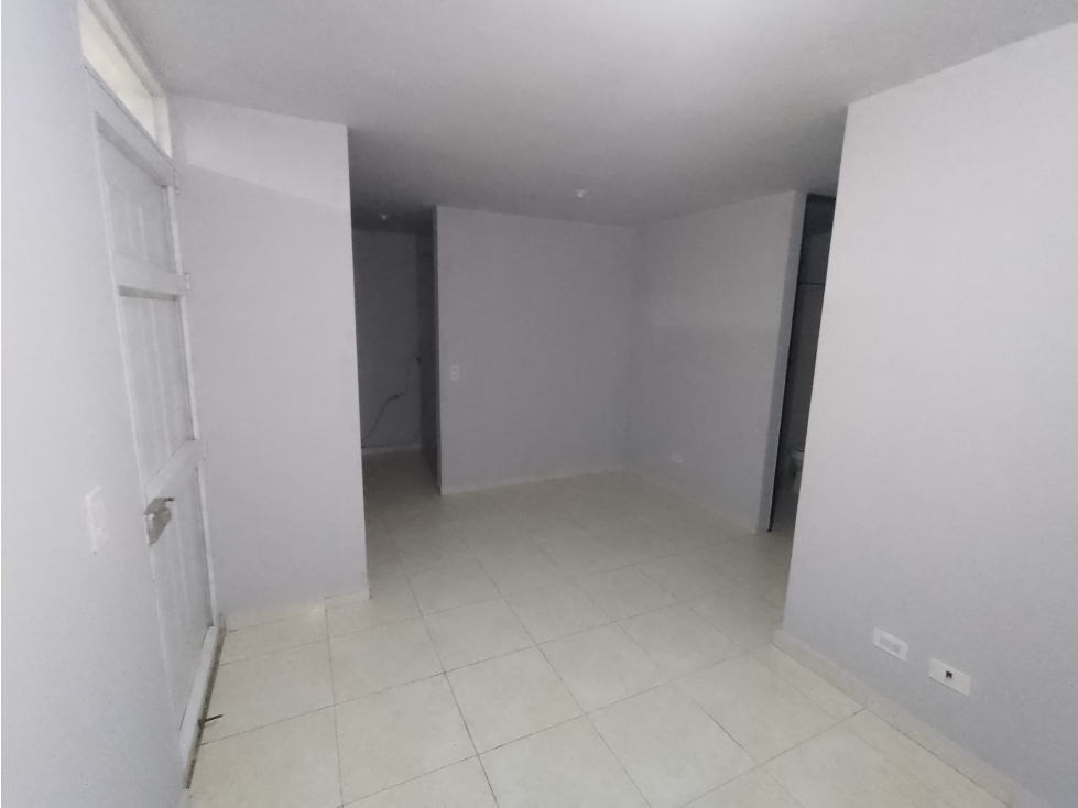 EN VENTA APARTAMENTO EN LOMA LINDA DOSQUEBRADAS PISO 5 — foto 3