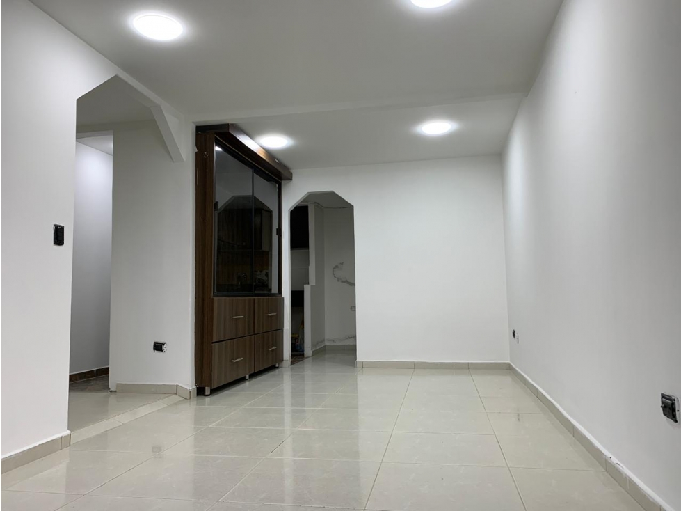 LOCAL COMERCIAL EN RENTA DOSQUEBRADAS RISARALDA - 4