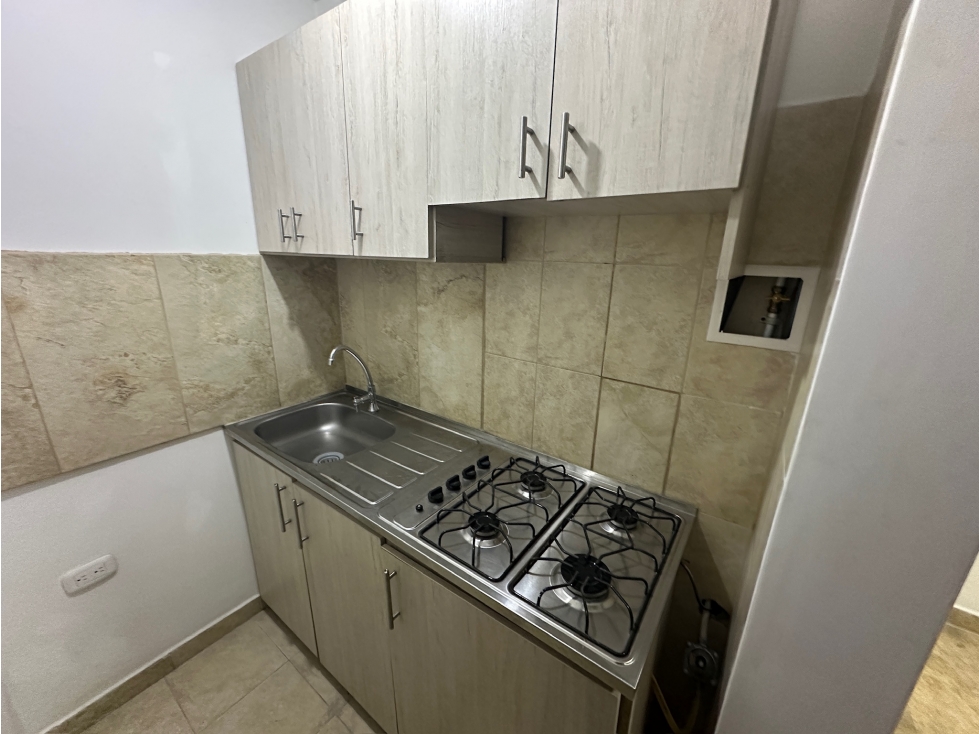 APARTAESTUDIO EN RENTA SECTOR TURIN — foto 2