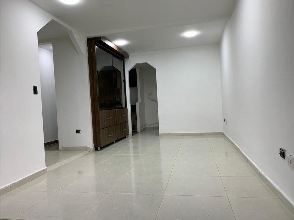 LOCAL COMERCIAL EN RENTA DOSQUEBRADAS RISARALDA - 6