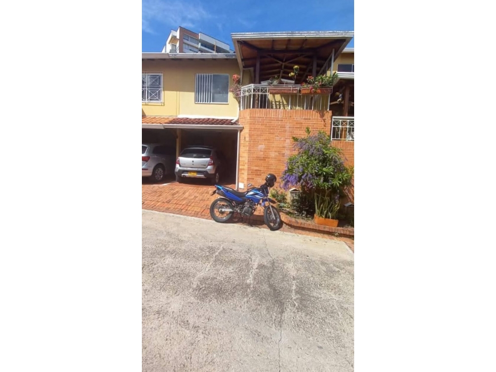 CASA EN VENTA VERSALLES 1 - 1