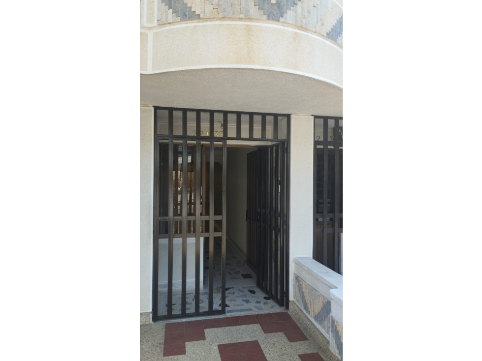 HERMOSA CASA EN VENTA EN PROVENZA — foto 2