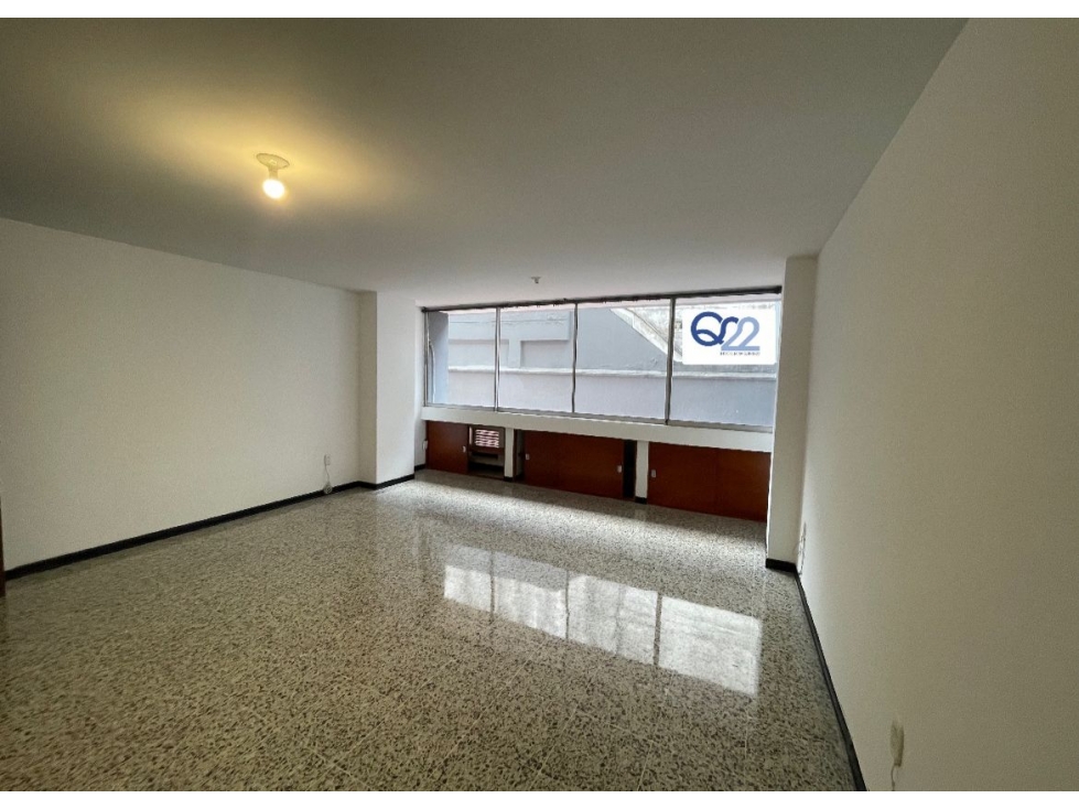 HERMOSA OFICINA PARA ARRIENDO CRA 18 BUCARAMANGA OF 204 - 1