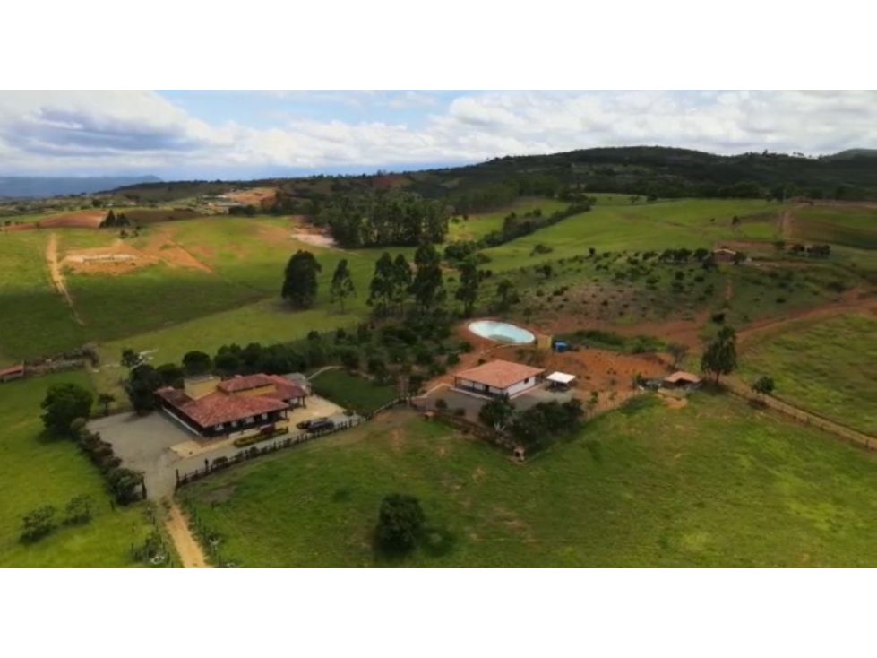 HERMOSA FINCA AGROTURISTICA - 3