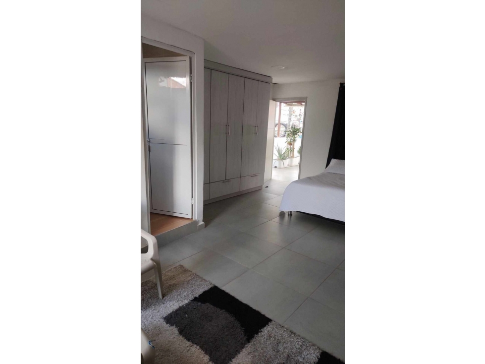 CASA EN VENTA 2 Y 3 PISO UBICADA EN PARAISO GIRON - 6