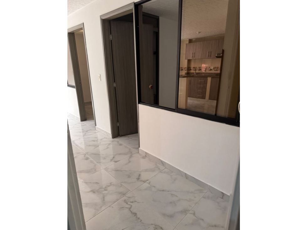 APARTAMENTO EN ARRIENDO SAN ALONSO — foto 2