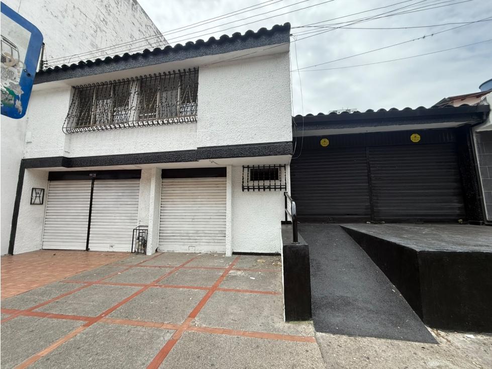 CASA COMERCIAL EN ARRIENDO - 2