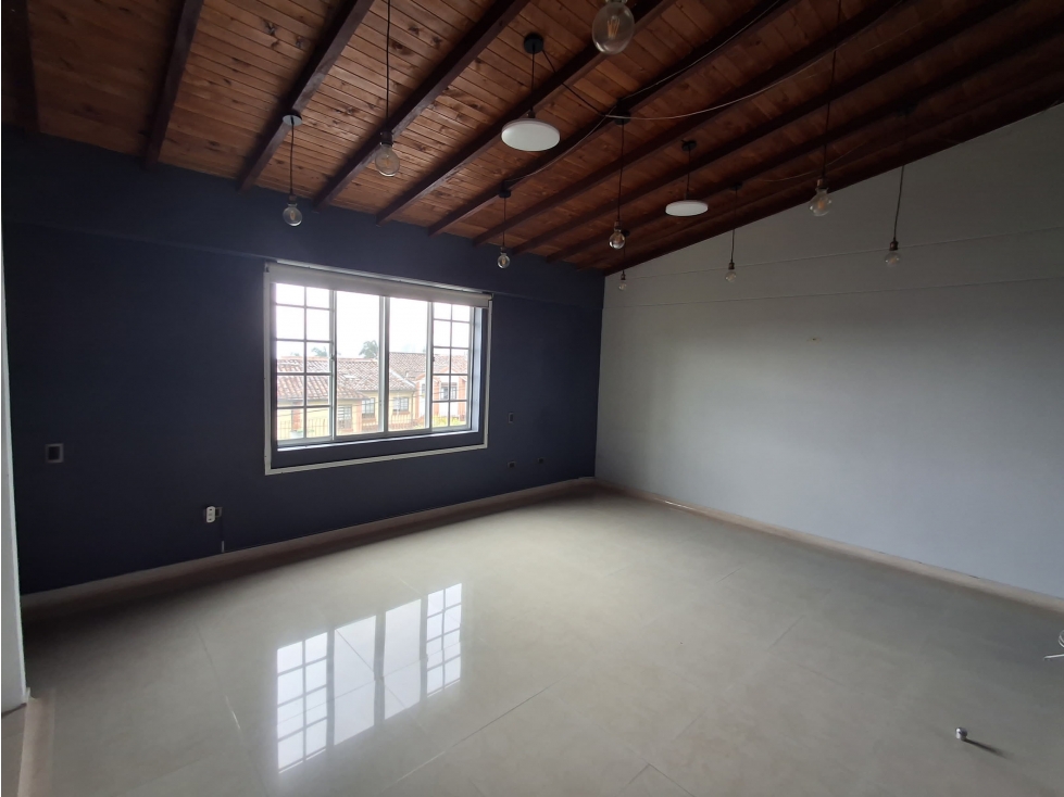 HERMOSA CASA EN VENTA LAGOS DE CACIQUE — foto 2