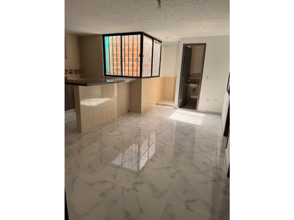 APARTAMENTO EN ARRIENDO SAN ALONSO — foto 3
