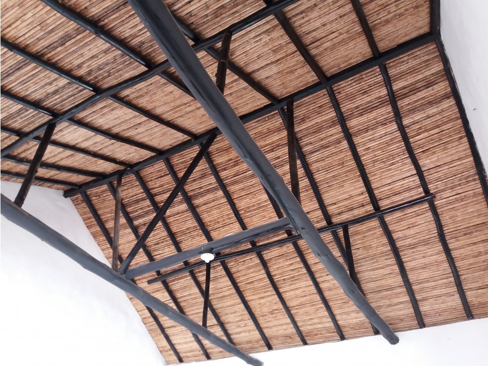 CASA EN VENTA PLAZOLETA PERALTA GIRON — foto 5