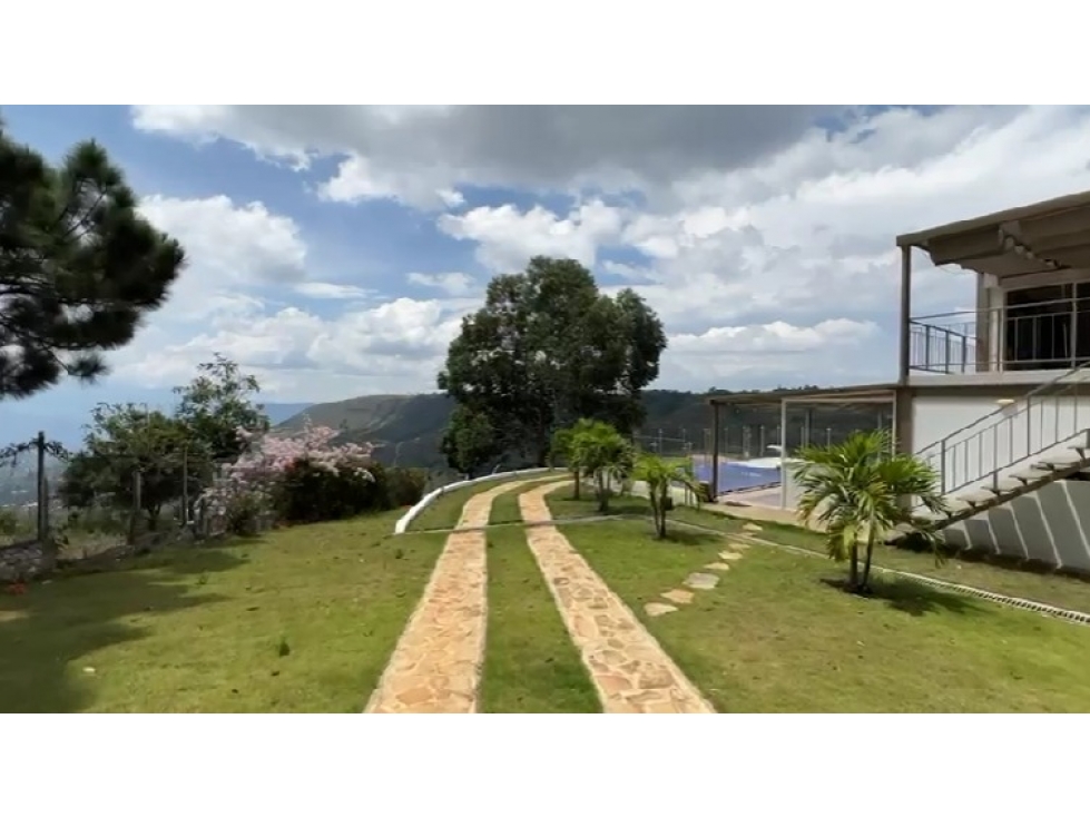 HERMOSA PARCELA-CASA CAMPESTRE EN LA MESA DE LOS SANTOS - 3