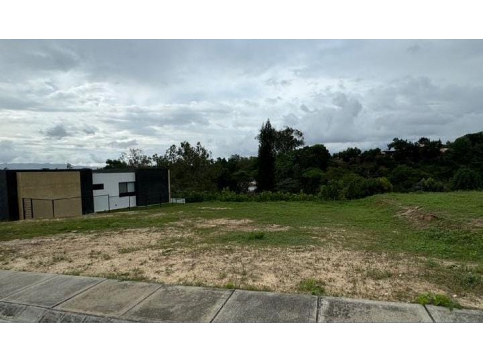HERMOSO LOTE PARA VENTA RUITOQUE BAJO - 4