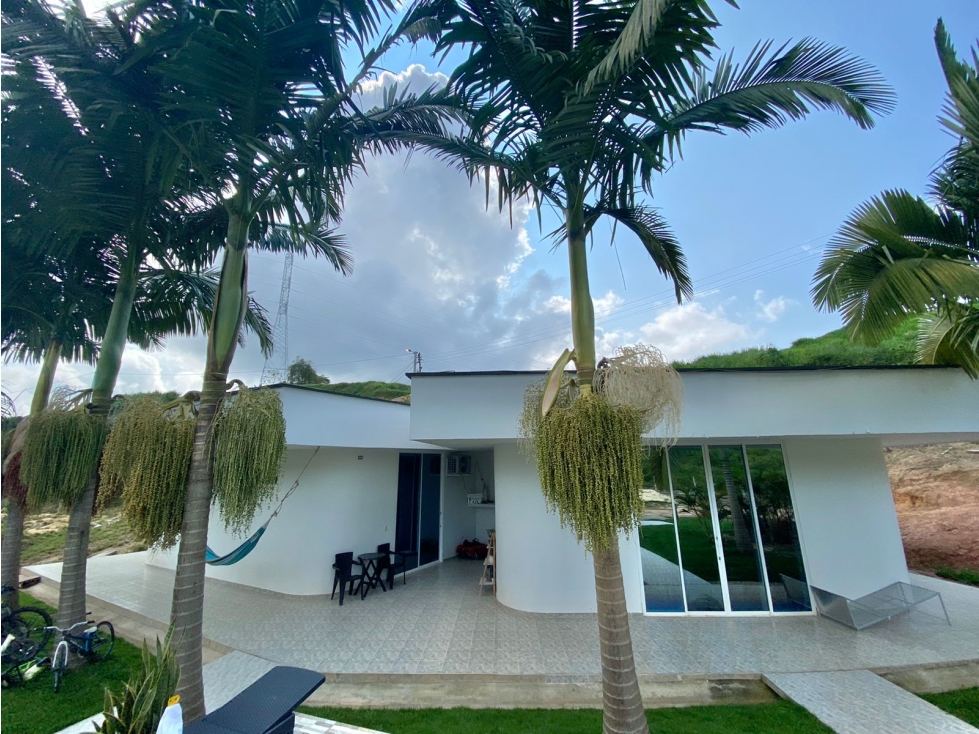 HERMOSA FINCA PARA LA VENTA EN LEBRIJA - 3