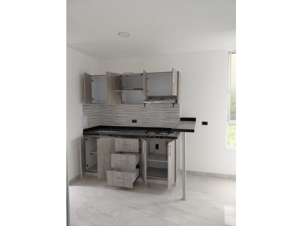 HERMOSO APARTAMENTO PARA VENTA GIRON - 2