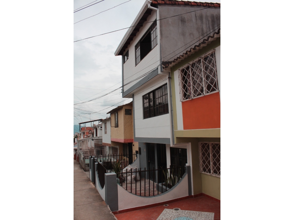 CASA EN VENTA VILLA ALICIA