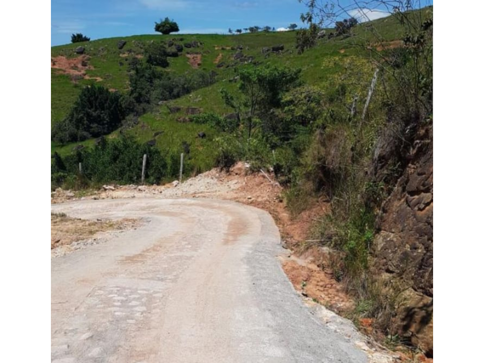 LOTE EN VENTA RUITOQUE ALTO PARCELA VILLA ASTREA - 6