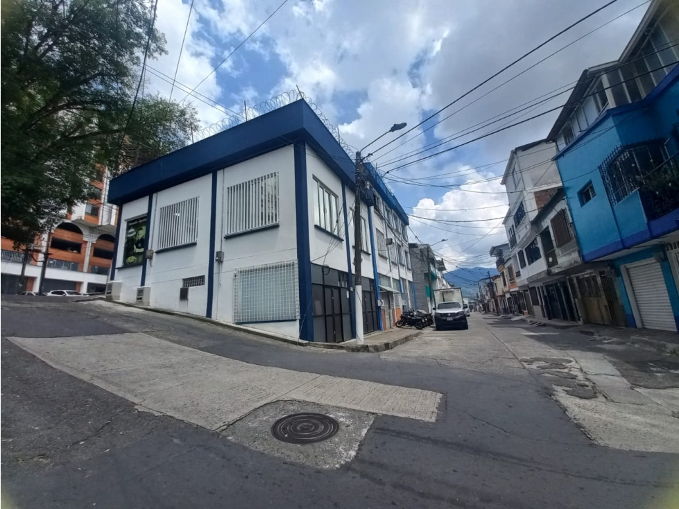 Vendo Local- Avenida Santander- Pereira