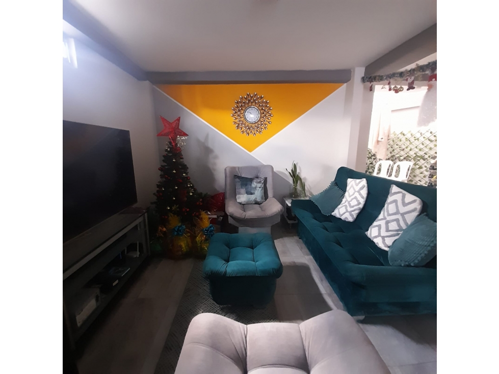 Venta Casa Tres Pisos Santa Isabel — foto 5