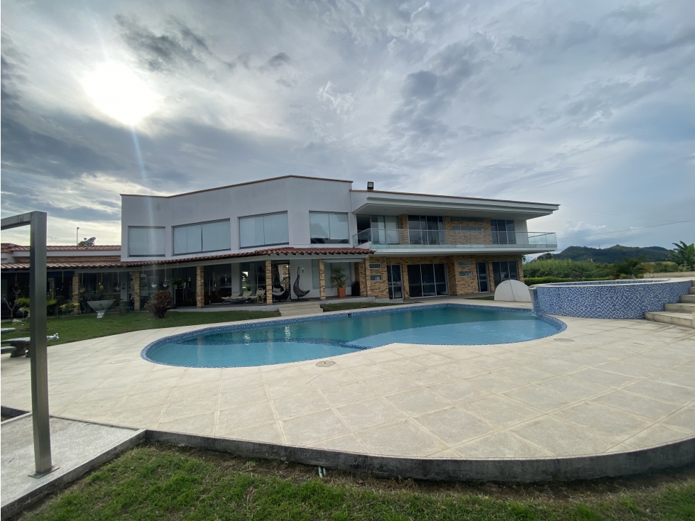Venta Casa Campestre Cerritos Pereira