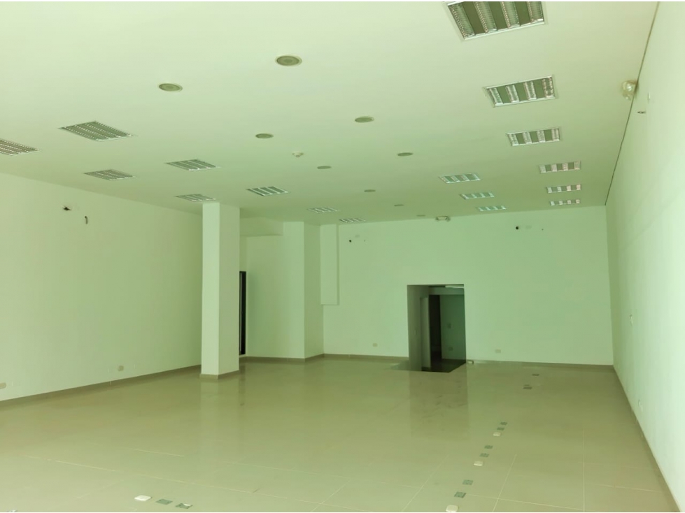 VENTA / ARRIENDO LOCAL COMERCIAL EL MAYOR - 5