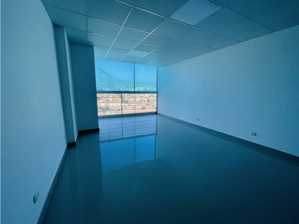 OFICINAS EN CENTRO EMPRESARIAL VUCETICH