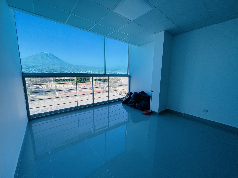 OFICINAS EN CENTRO EMPRESARIAL VUCETICH