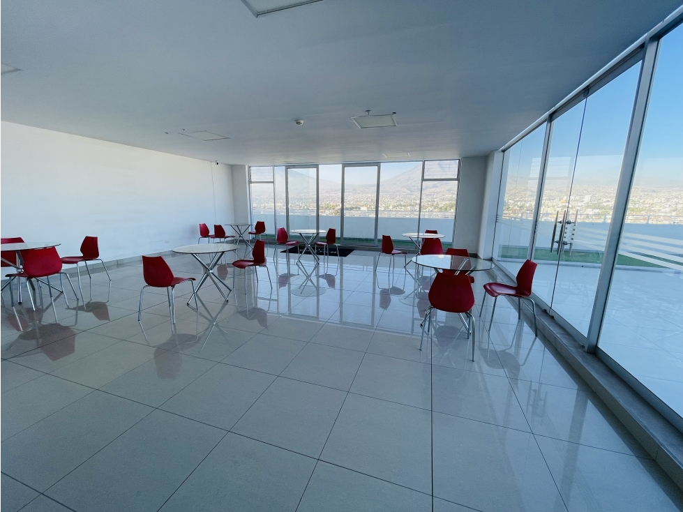 OFICINAS EN CENTRO EMPRESARIAL VUCETICH