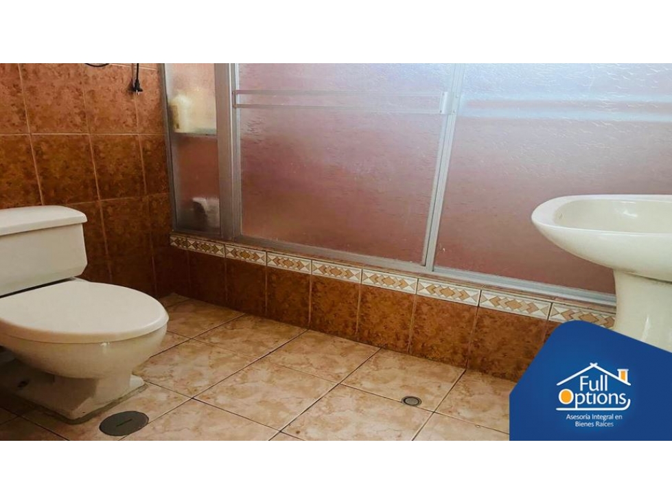 VENTA DE CASA EN ZONA RESIDENCIAL DEL DISTRITO DE CAYMA - 4