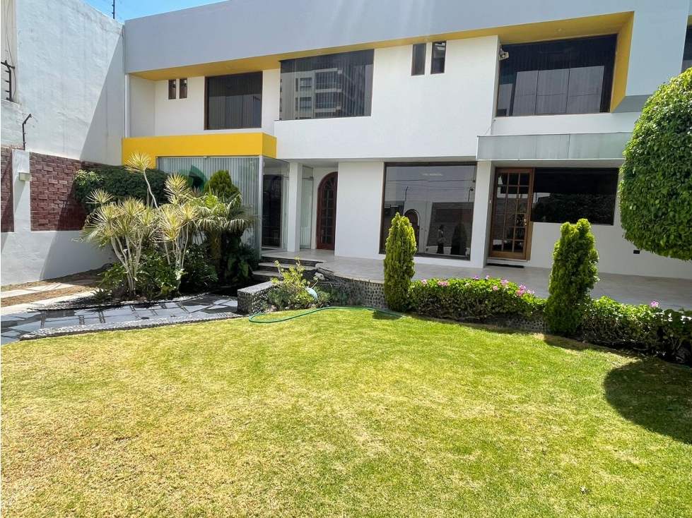 CASA EN VENTA CAYMA BAJA - 1