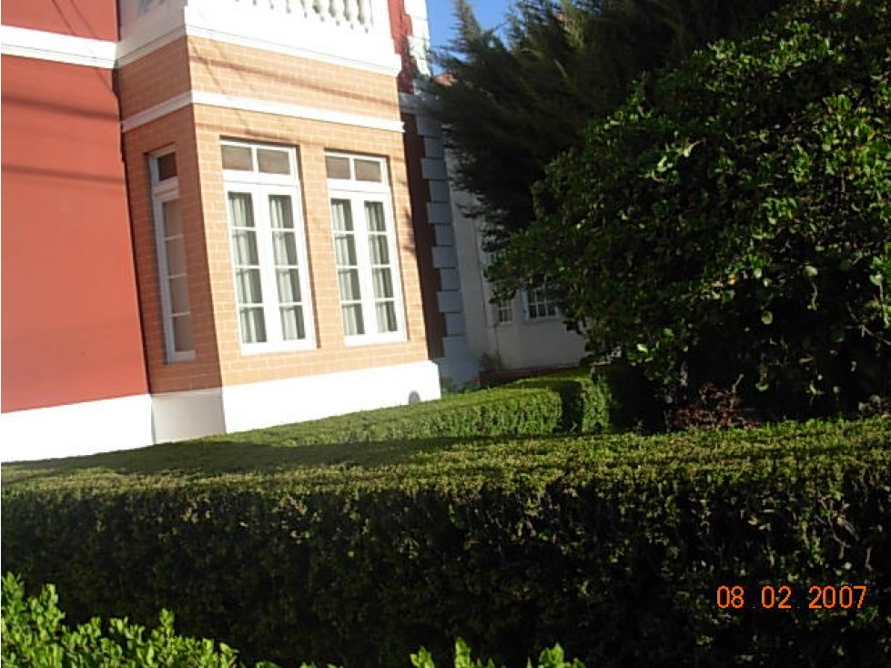 VENTA DE CASONA EN YANAHUARA A 1/2 CUADRA DE LA AV. EJERCITO - 2