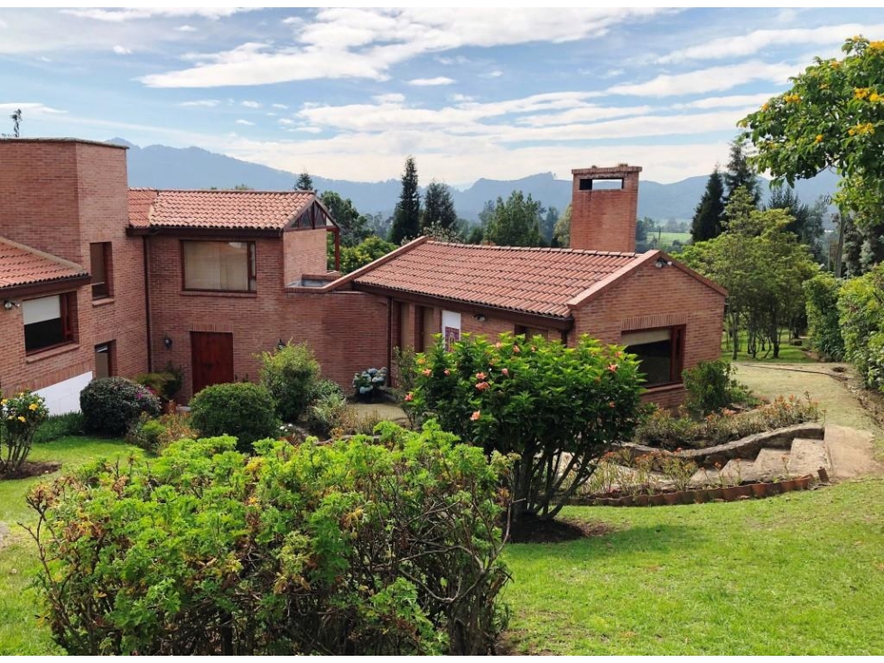 Condominio de 3 casas + 1 Lote en Venta, Tabio, Cundinamarca. 9147 M² - 1