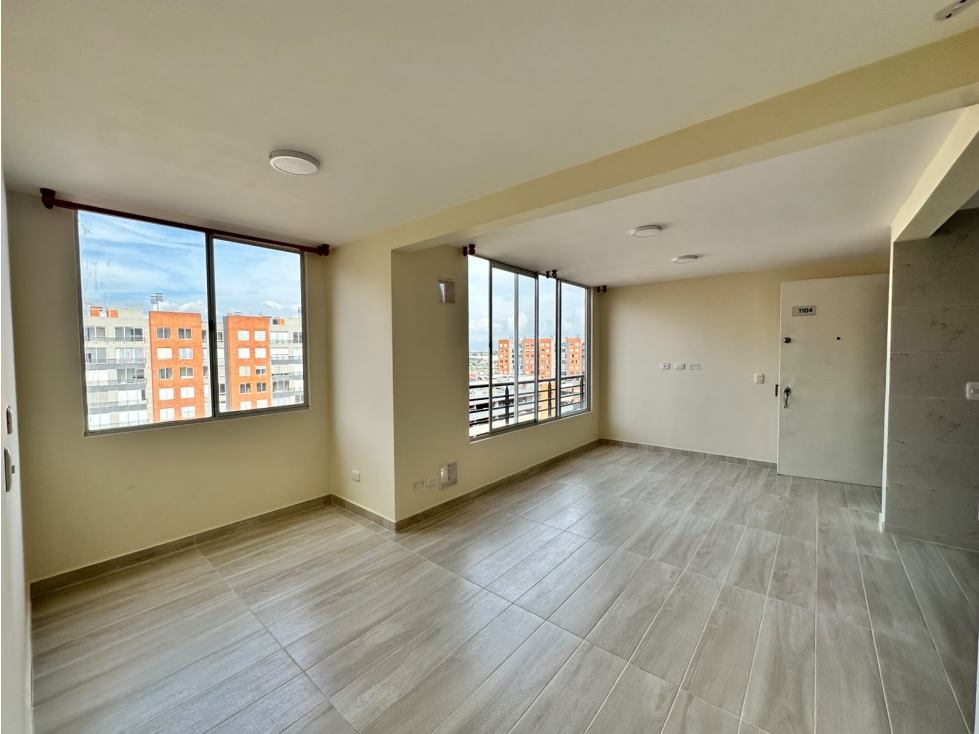 Arriendo Apto 2 Hab, Piso 11, Garaje Conjunto Lima, Madrid