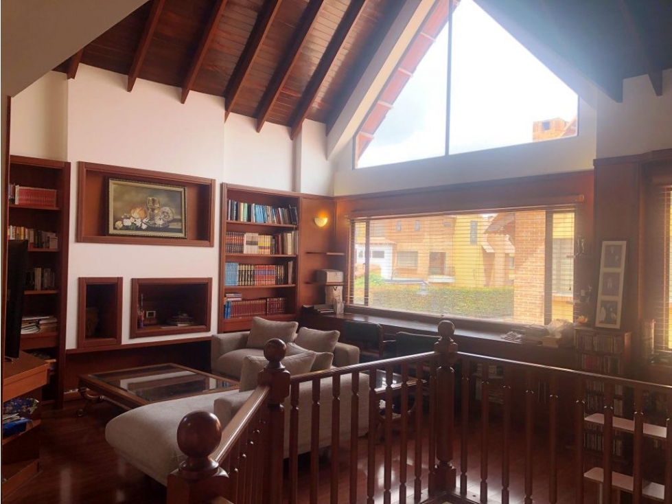 Casa en Arriendo Rosales Chía | 320 m² | 4 Alcobas y Pérgola
