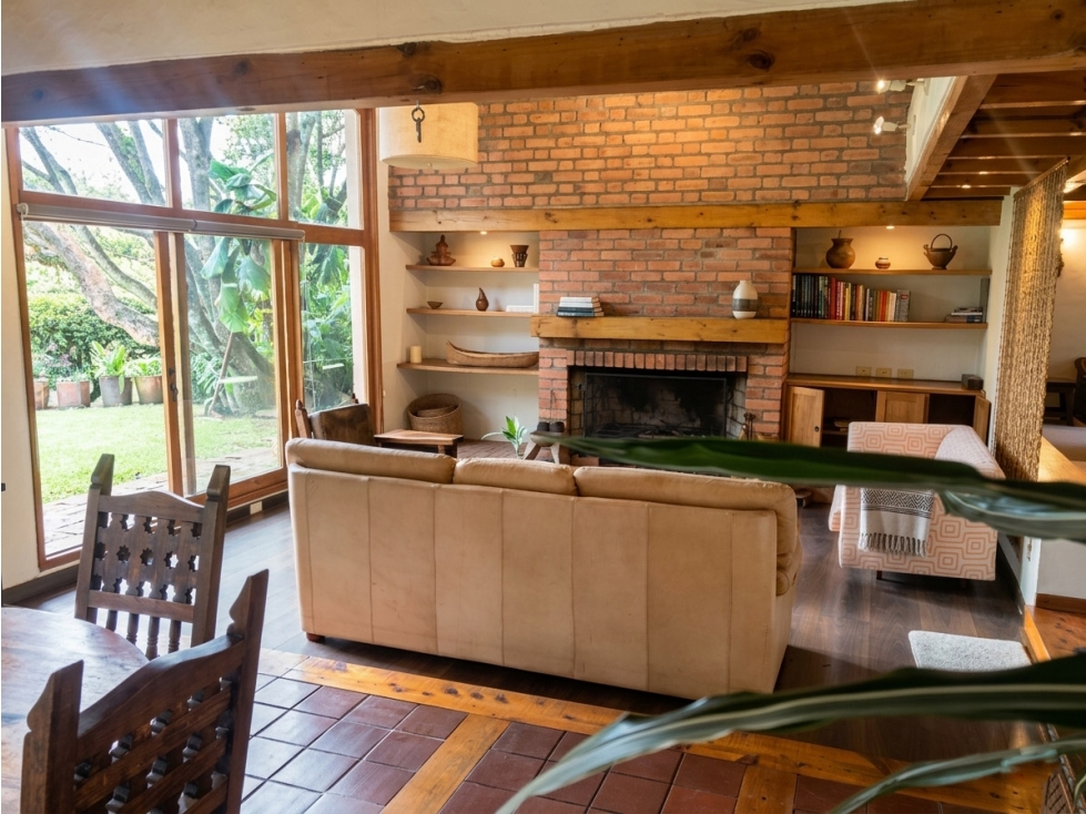 Casa Campestre en Arriendo Cajicá | Lote 3.000 m² y Naturaleza