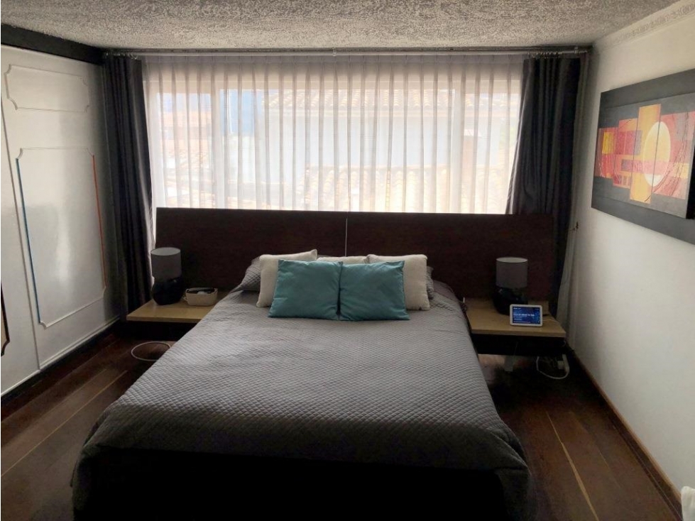 Casa en La Alhambra Bogotá Amplia, Iluminada y Gran Ubicación — foto 4