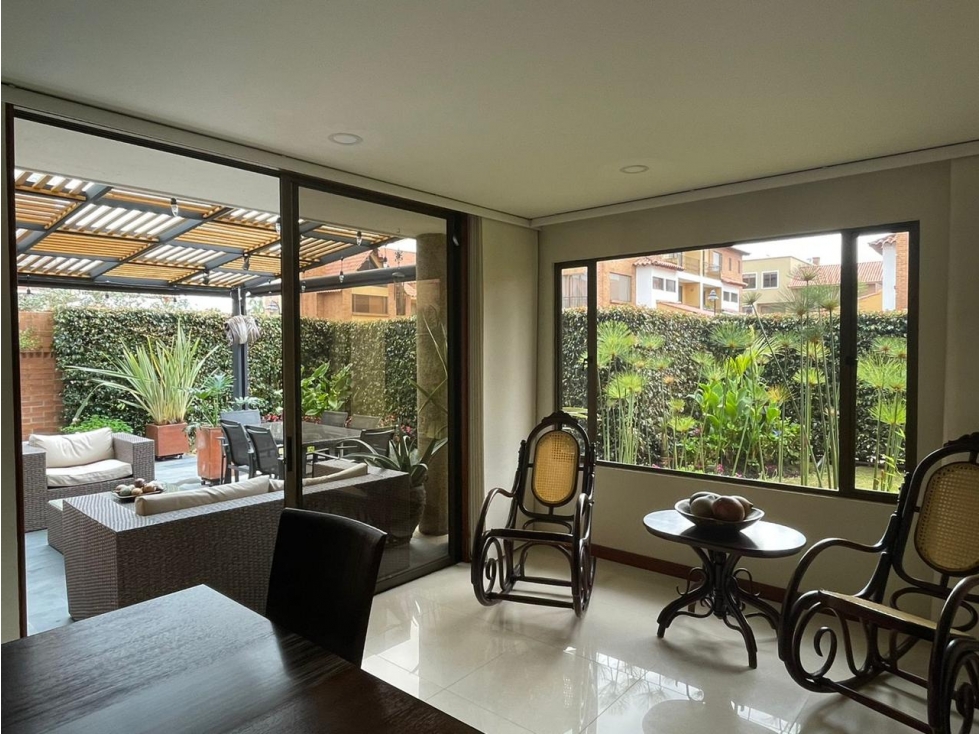 Casa de 320 m² 4 alcobas y Terraza, Conjunto Cerrado, Chia, Rosales - 3
