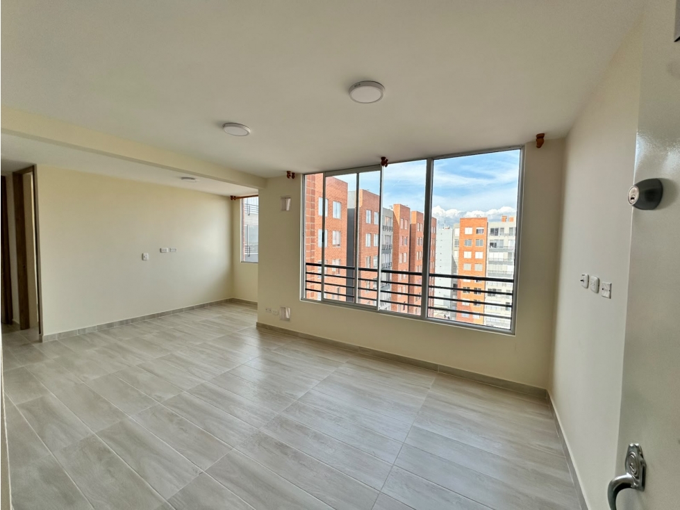 Arriendo Apto 2 Hab, Piso 11, Garaje Conjunto Lima, Madrid — foto 2
