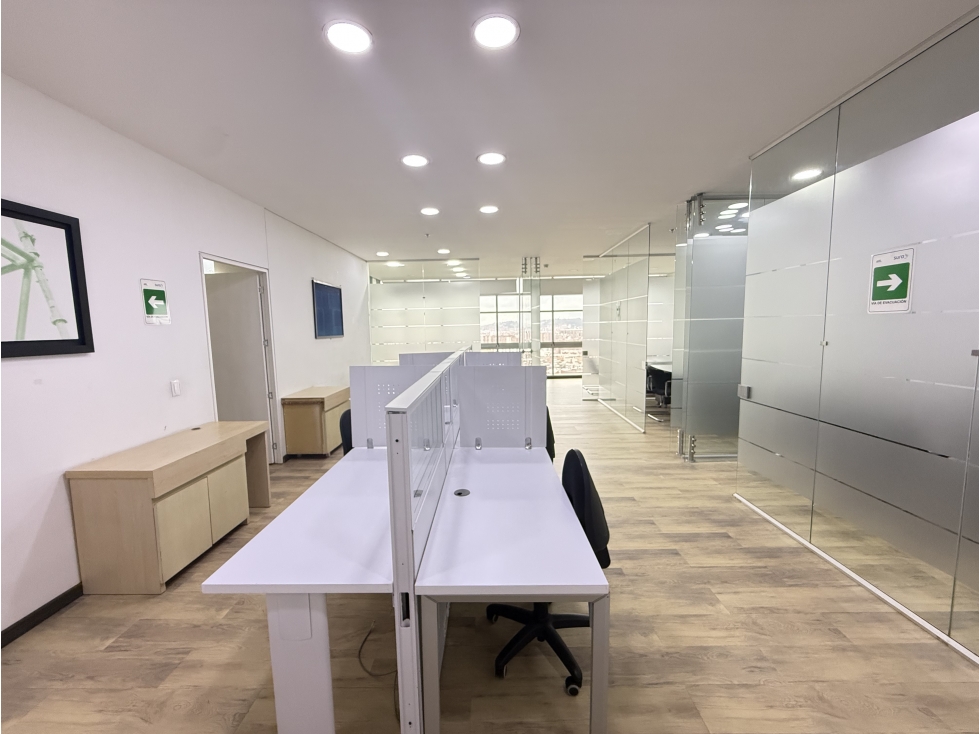 Oficina en Venta North Point Piso 14 Amoblada 121 m² 2 Parqueaderos - 5